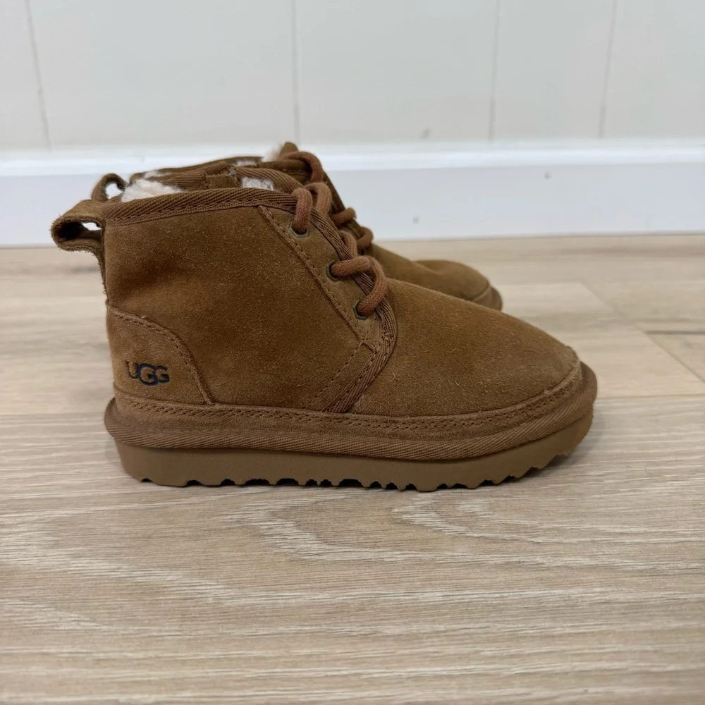 UGG chestnut neumel